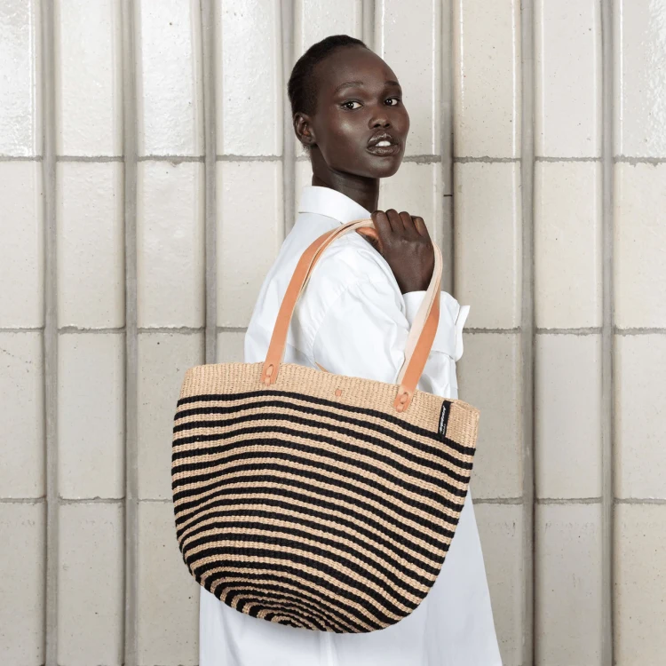 mifuko-wool-and-paper-shopper-basket-Pamba shopper basket M.webp