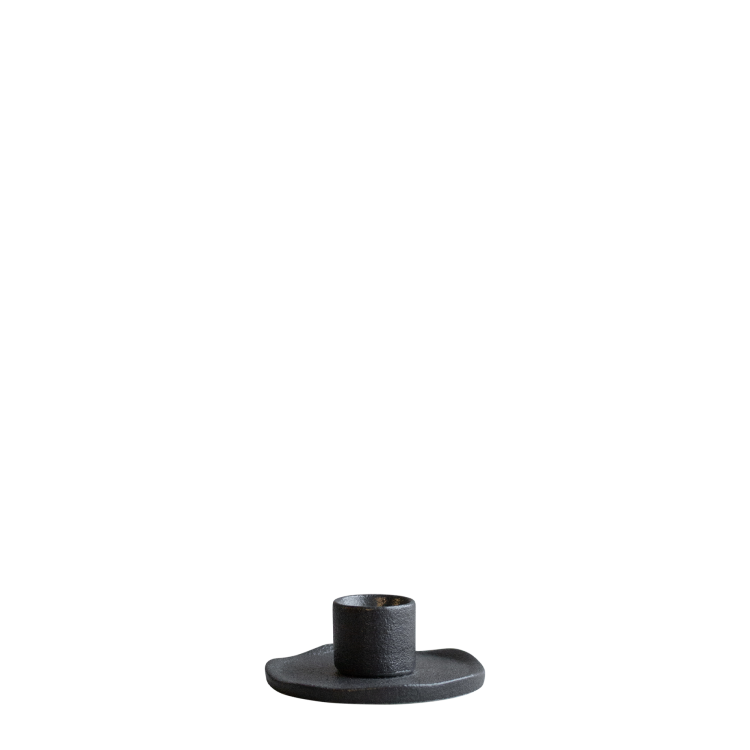 dbkd_20220501ci_wave_cast_iron_candleholder.png
